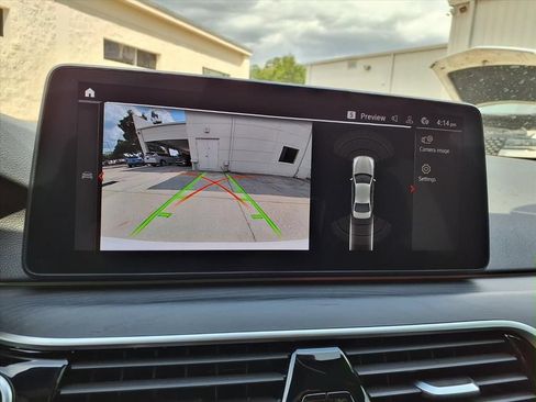 Used 2022 BMW 530i w/ M Sport Package RWD image 25