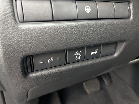 New 2026 Nissan Rogue SV image 16