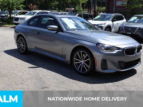 Used 2026 BMW 230i Coupe w/ Premium Package RWD image 4