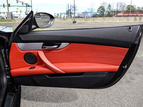 Used 2012 BMW Z4 sDrive35is image 38