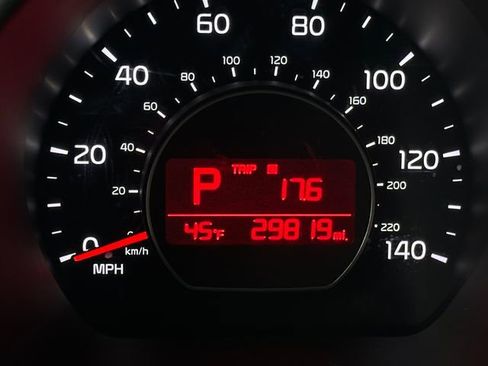 Used 2017 Kia Soul image 20