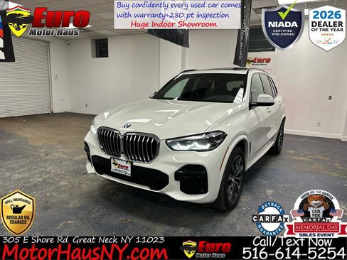 Used 2022 BMW X5 xDrive40i w/ M Sport Package AWD/4WD image 1
