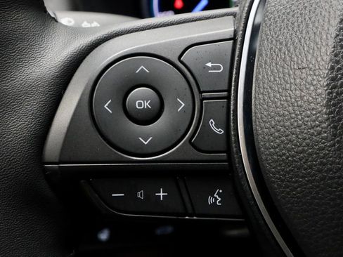 Used 2025 Toyota RAV4 XLE w/ Convenience Package image 26