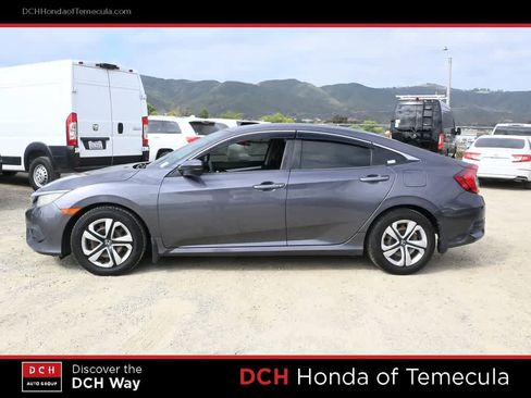 Used 2017 Honda Civic LX image 4