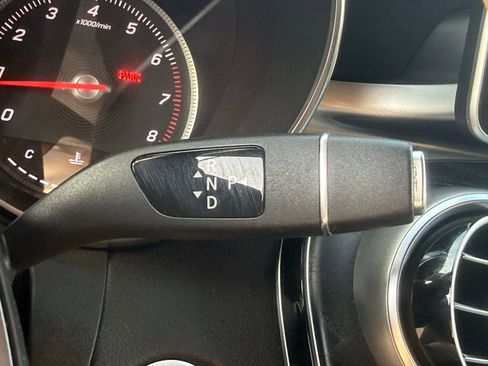 Used 2018 Mercedes-Benz GLC 300 4MATIC image 22