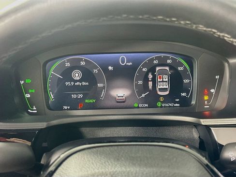 Used 2025 Honda Civic Sport Touring image 24