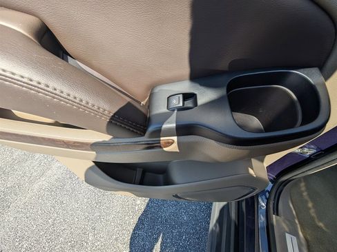 Used 2018 Chevrolet Tahoe LT image 26