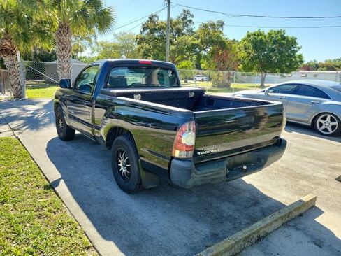 Used 2010 Toyota Tacoma 2WD Regular Cab image 3