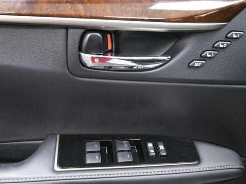 Used 2016 Lexus ES 350 image 11