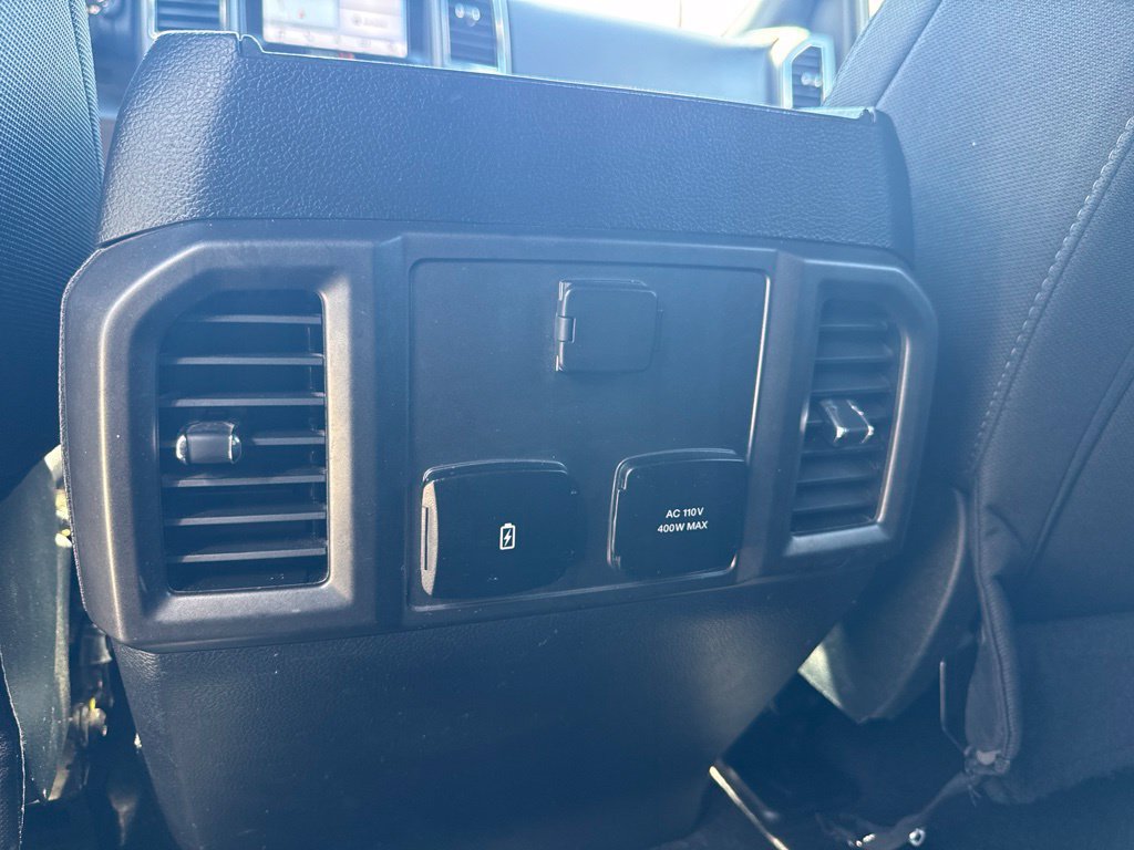 Used 2019 Ford F150 XLT w/ Equipment Group 302A Luxury AWD/4WD image 12