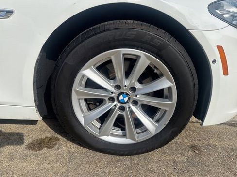 Used 2015 BMW 528i xDrive Sedan image 32