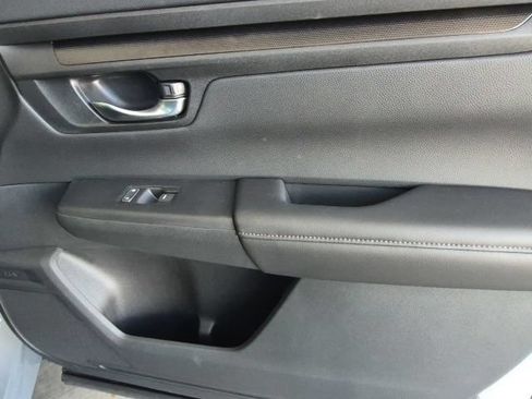 Certified 2026 Honda CR-V EX image 29