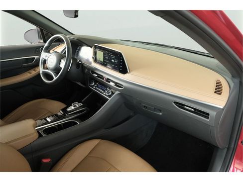 Used 2021 Hyundai Sonata Limited FWD image 22