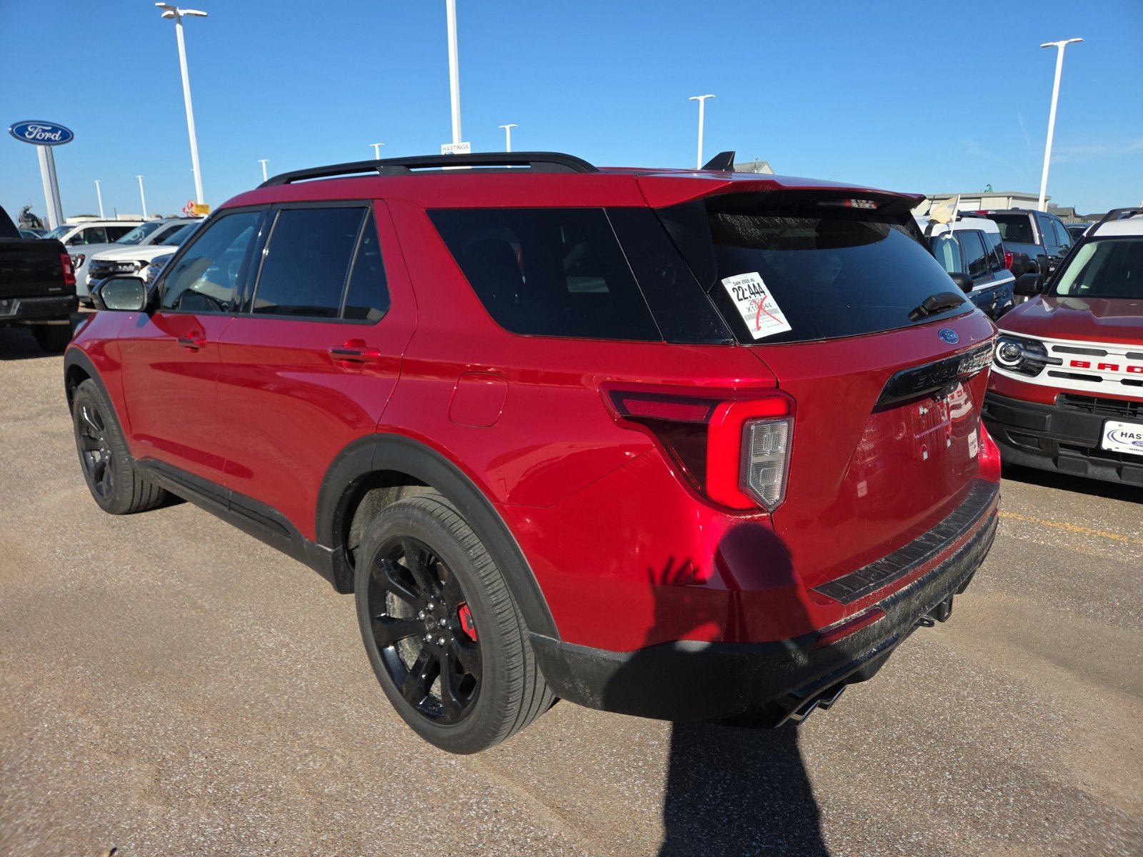 Used 2024 Ford Explorer ST w/ Equipment Group 401A AWD/4WD image 8
