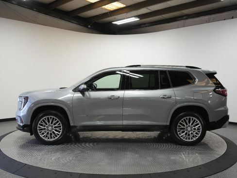 Used 2025 GMC Acadia Denali w/ LPO, Floor Liner Package AWD/4WD image 5