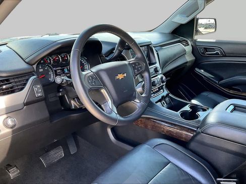 Used 2018 Chevrolet Tahoe LT RWD image 18