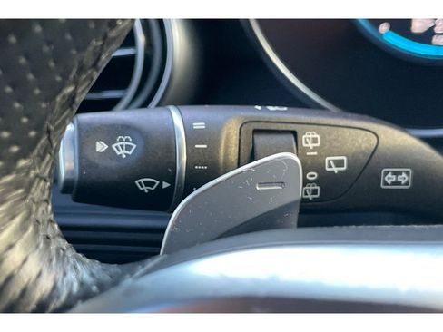 Used 2021 Mercedes-Benz GLC 300 image 36