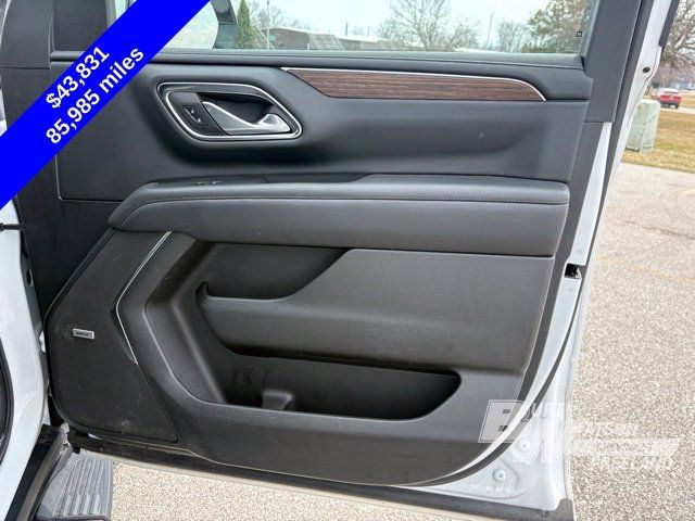 Used 2022 Chevrolet Tahoe High Country AWD/4WD image 28