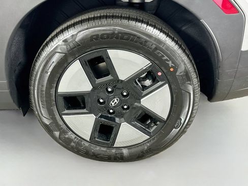 New 2027 Hyundai Santa Fe SEL FWD image 22