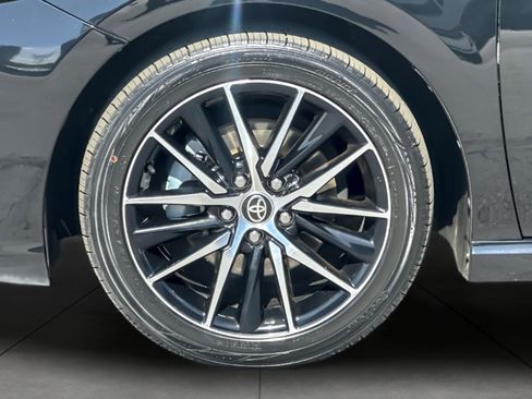 Used 2022 Toyota Camry SE image 23