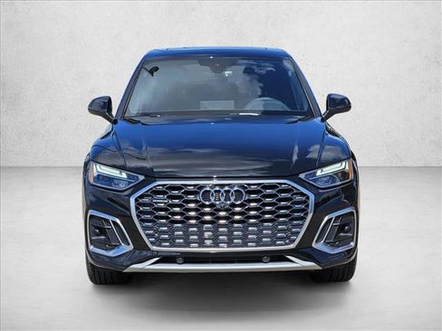 Used 2024 Audi Q5 2.0T Premium Plus AWD/4WD image 2