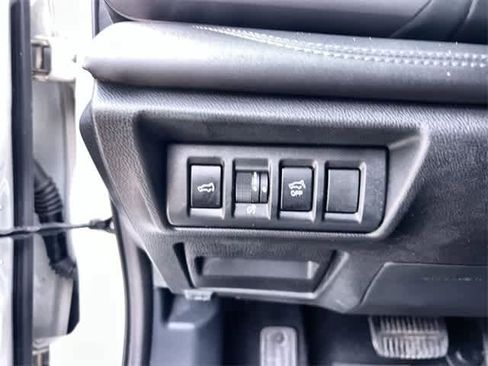 Used 2022 Subaru Outback Limited XT image 29