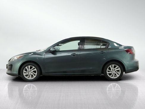 Used 2012 MAZDA MAZDA3 i Touring FWD image 2
