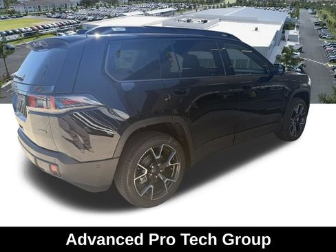 New 2026 Jeep Cherokee Overland w/ Advanced Pro Tech Group AWD/4WD image 4