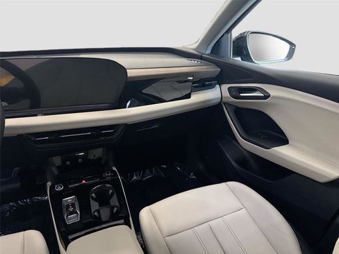 Certified 2025 Audi Q6 e-tron Premium w/ Convenience Package image 23