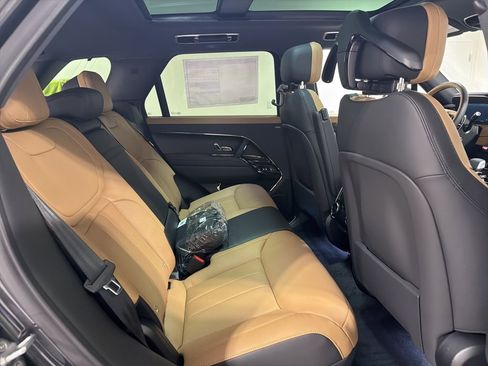 New 2026 Land Rover Range Rover Sport Dynamic SE AWD/4WD image 28