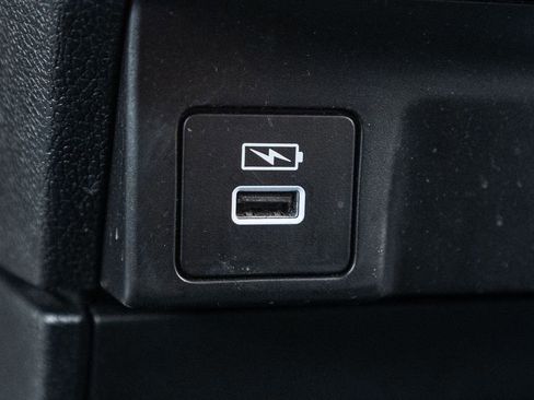 Used 2023 Honda Odyssey Sport image 26