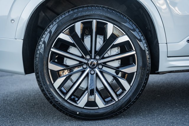 New 2026 Volvo XC90 B6 Plus AWD/4WD image 18