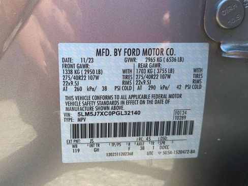 Certified 2023 Lincoln Aviator Reserve w/ Equipment Group 201A AWD/4WD image 35