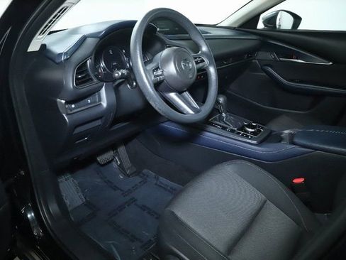 Used 2020 MAZDA CX-30 FWD image 17