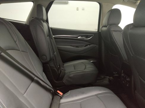 Used 2018 Buick Enclave Premium w/ LPO, Luxury Package image 19