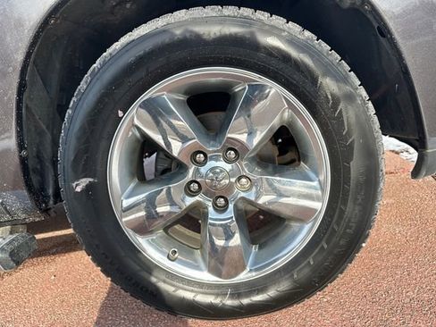 Used 2018 RAM 1500 ST image 32