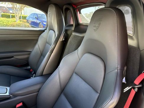 Used 2024 Porsche 718 Boxster S image 14