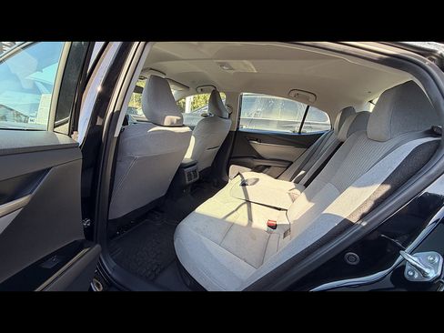 Used 2025 Toyota Camry LE FWD image 7
