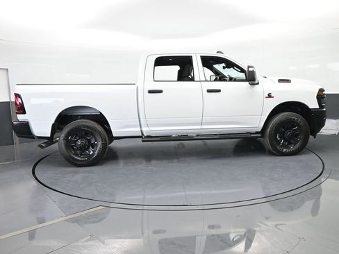 Used 2026 RAM 3500 Tradesman AWD/4WD image 7