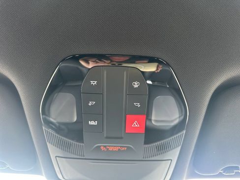 New 2027 Kia Telluride LX w/ Towing Package FWD image 32