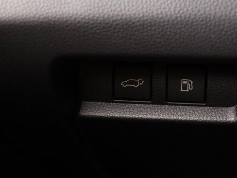 New 2026 Toyota Crown Signia image 25