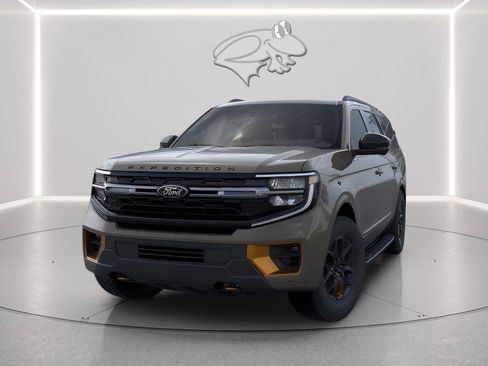 New 2026 Ford Expedition Tremor image 2