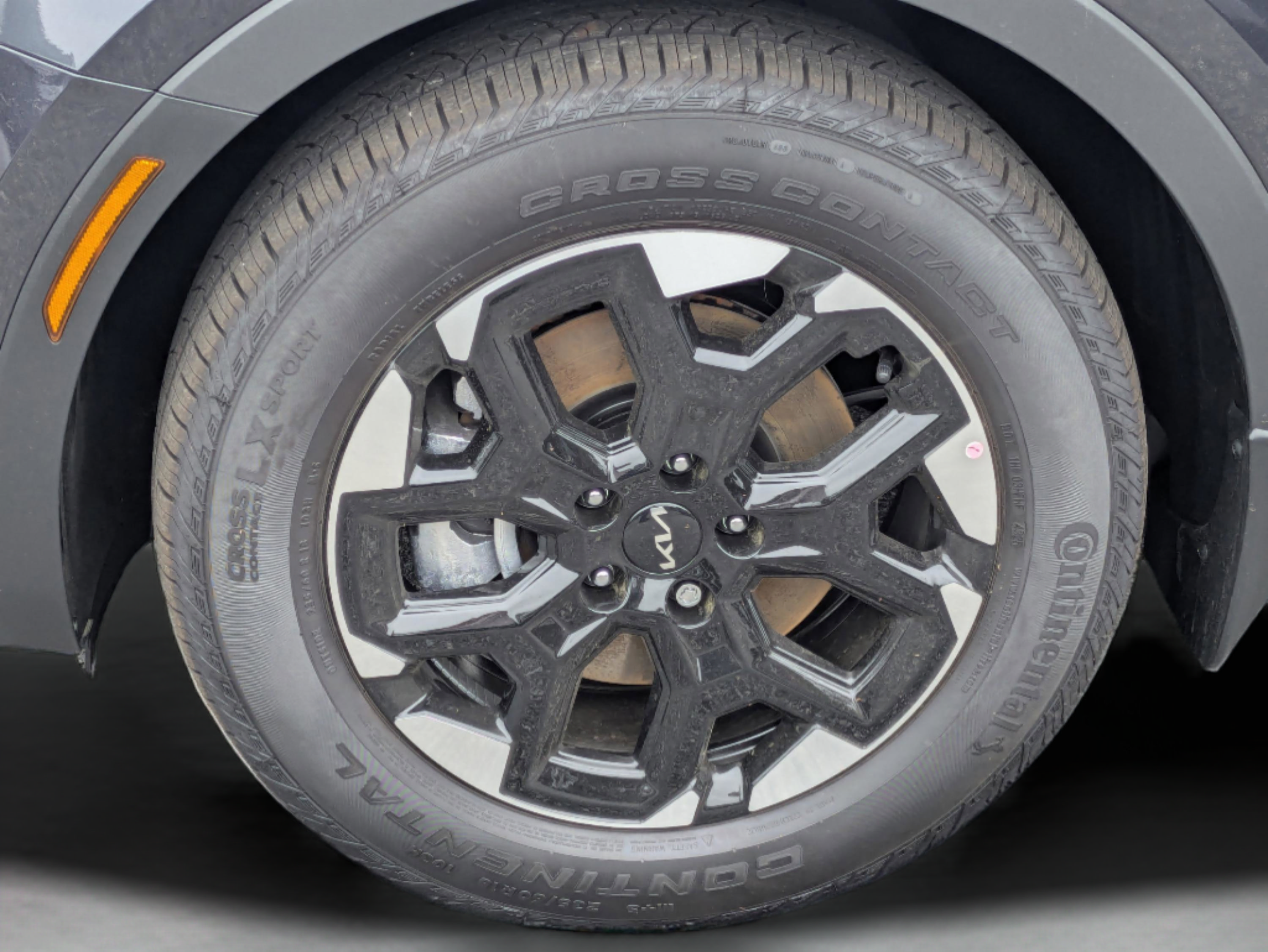 New 2026 Kia Sorento S FWD image 29