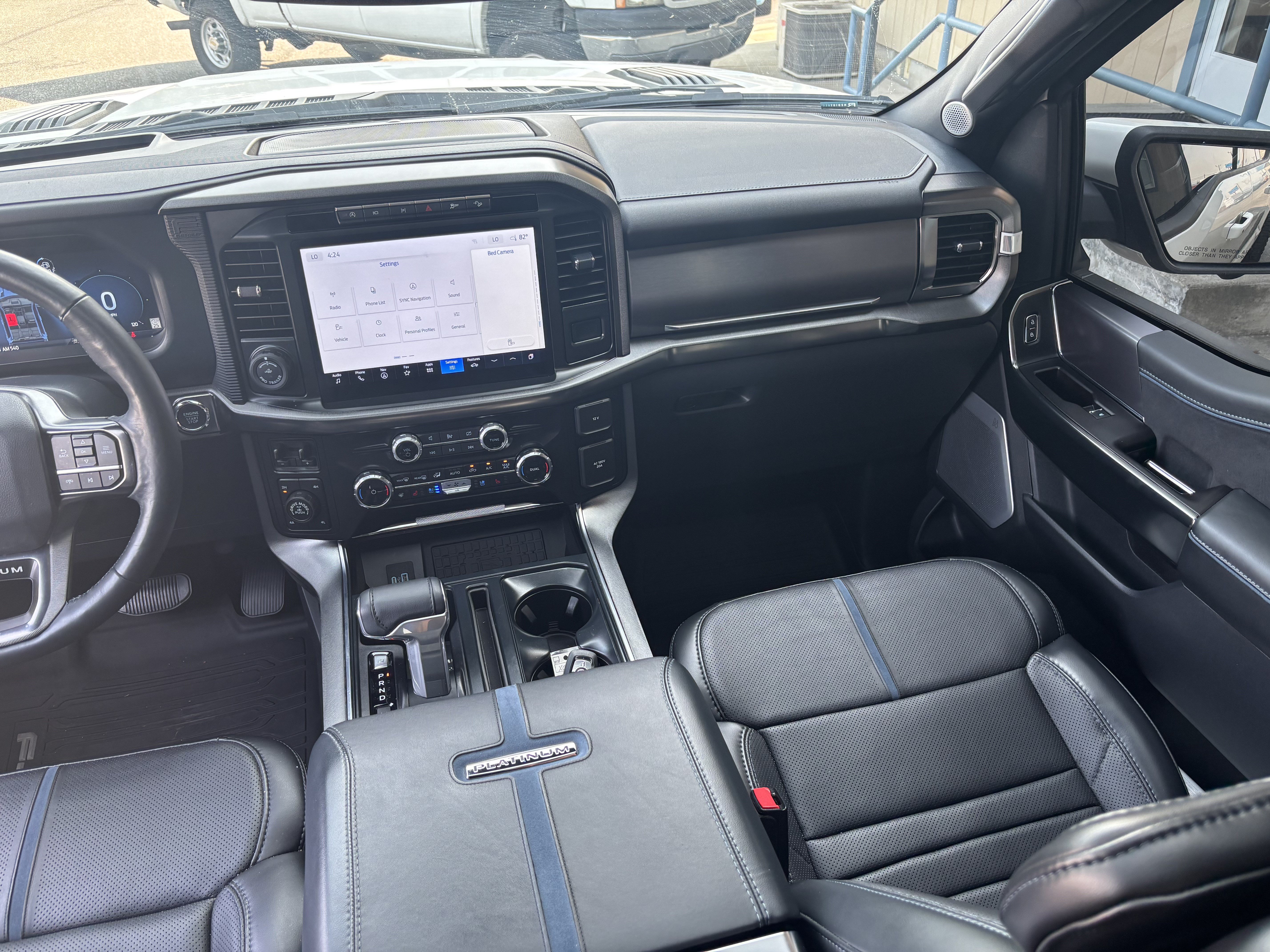 Used 2024 Ford F150 Platinum w/ FX4 Off-Road Package AWD/4WD image 22
