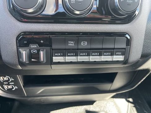 New 2026 RAM 3500 Tradesman image 20