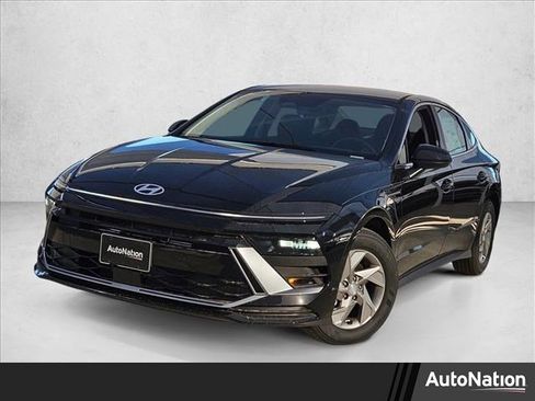 New 2026 Hyundai Sonata SE image 1