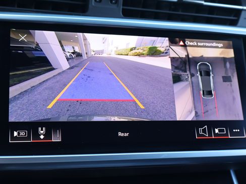 Used 2022 Audi A6 Premium Plus w/ Premium Plus Package image 4