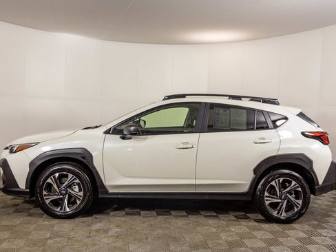 Used 2025 Subaru Crosstrek 2.0i Premium image 15