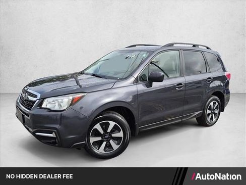 Used 2018 Subaru Forester 2.5i Premium AWD/4WD image 1