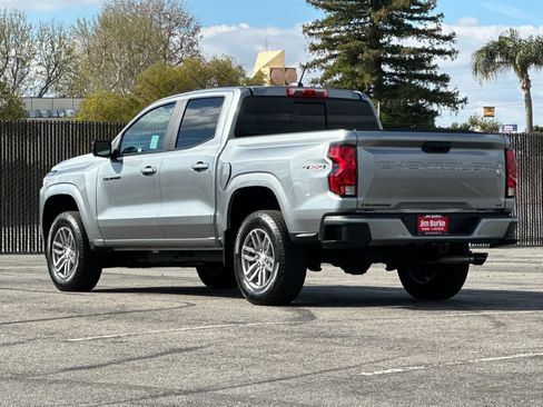 Used 2024 Chevrolet Colorado LT w/ LT Convenience Package II image 6